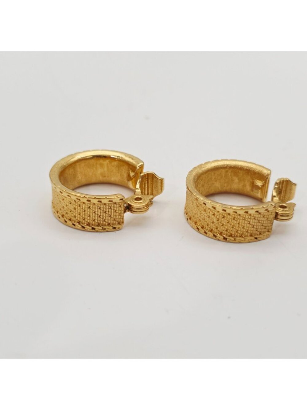 Monet Gold Tone Textured Clip-On Hoop Earrings 1" - Picture 3 of 6
